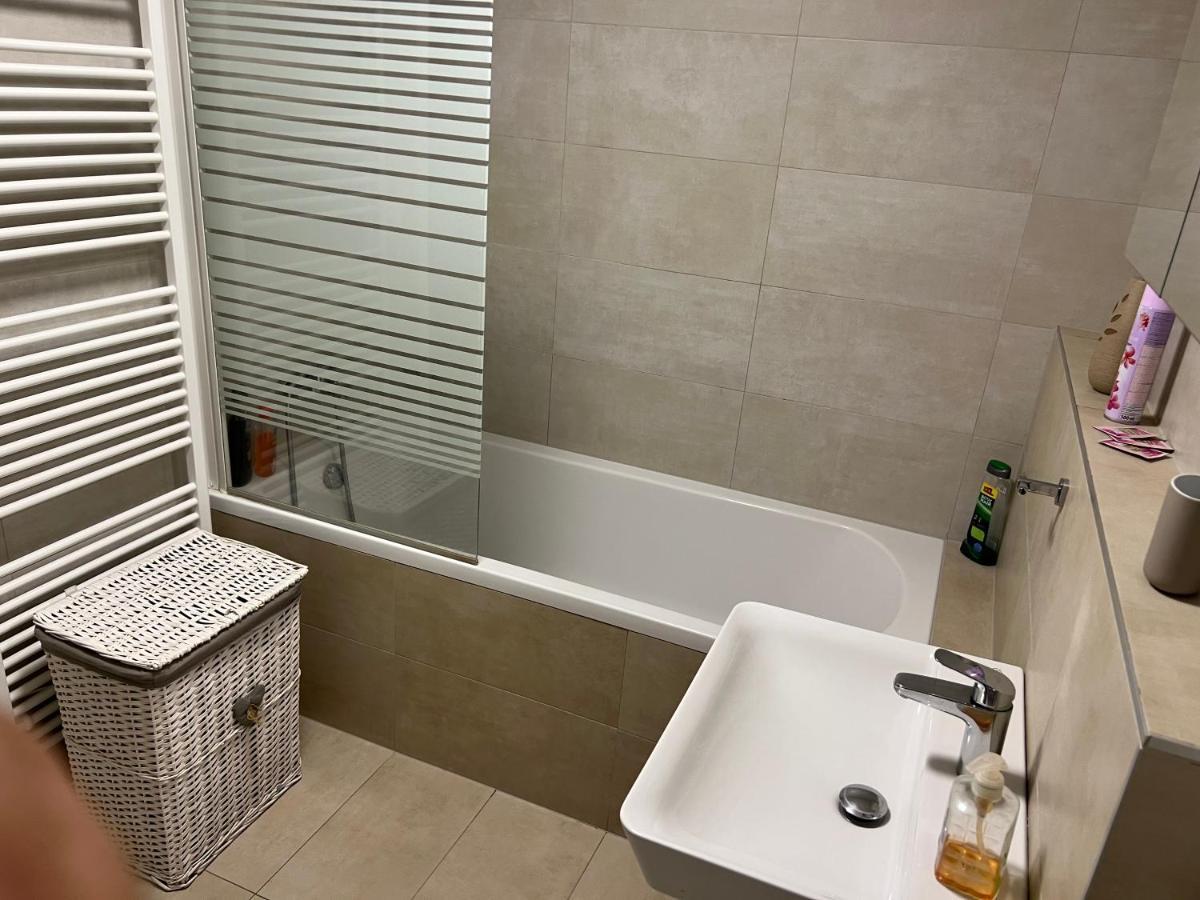 Beautiful 2 Bedroom Apartment Prostějov Екстериор снимка